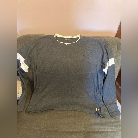 Under Armour Tops - Under Armour‎ Top. Like New. EUC.